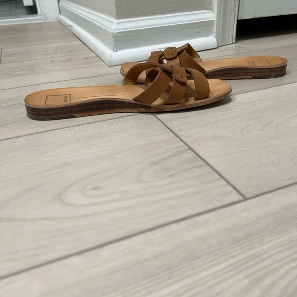 Dolce Vita Tan Size 8 Cait Slides - Picture 4 of 9